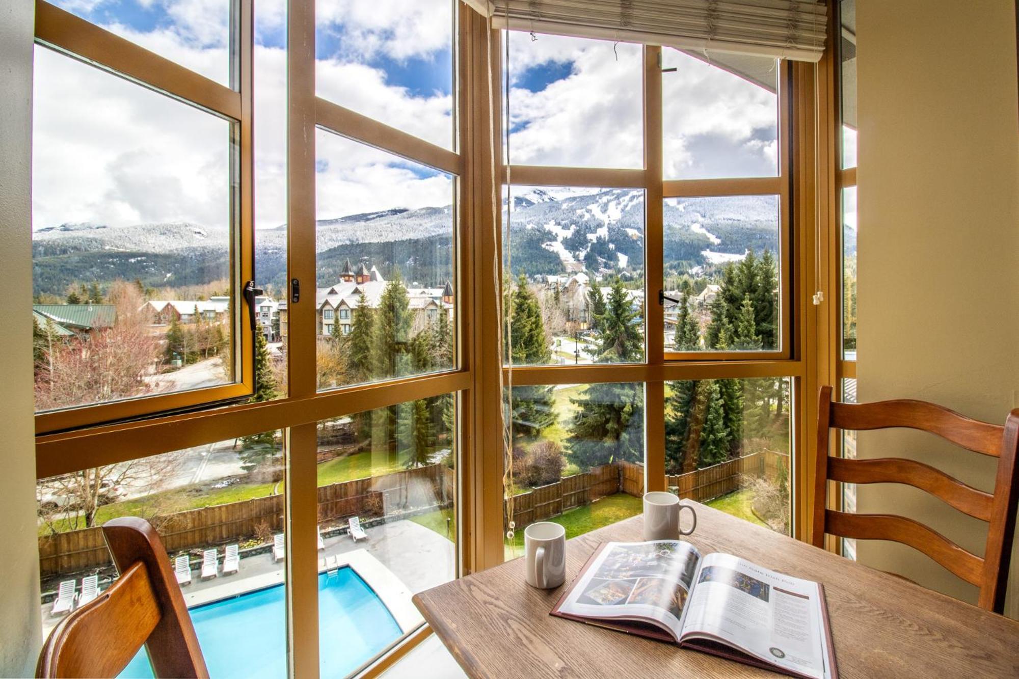 Cascade By Elevate Vacations Apartment Whistler Exterior photo